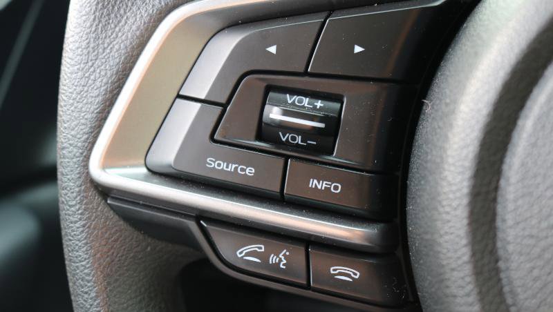 Used 2018 Subaru Impreza 2.0i Premium image 11