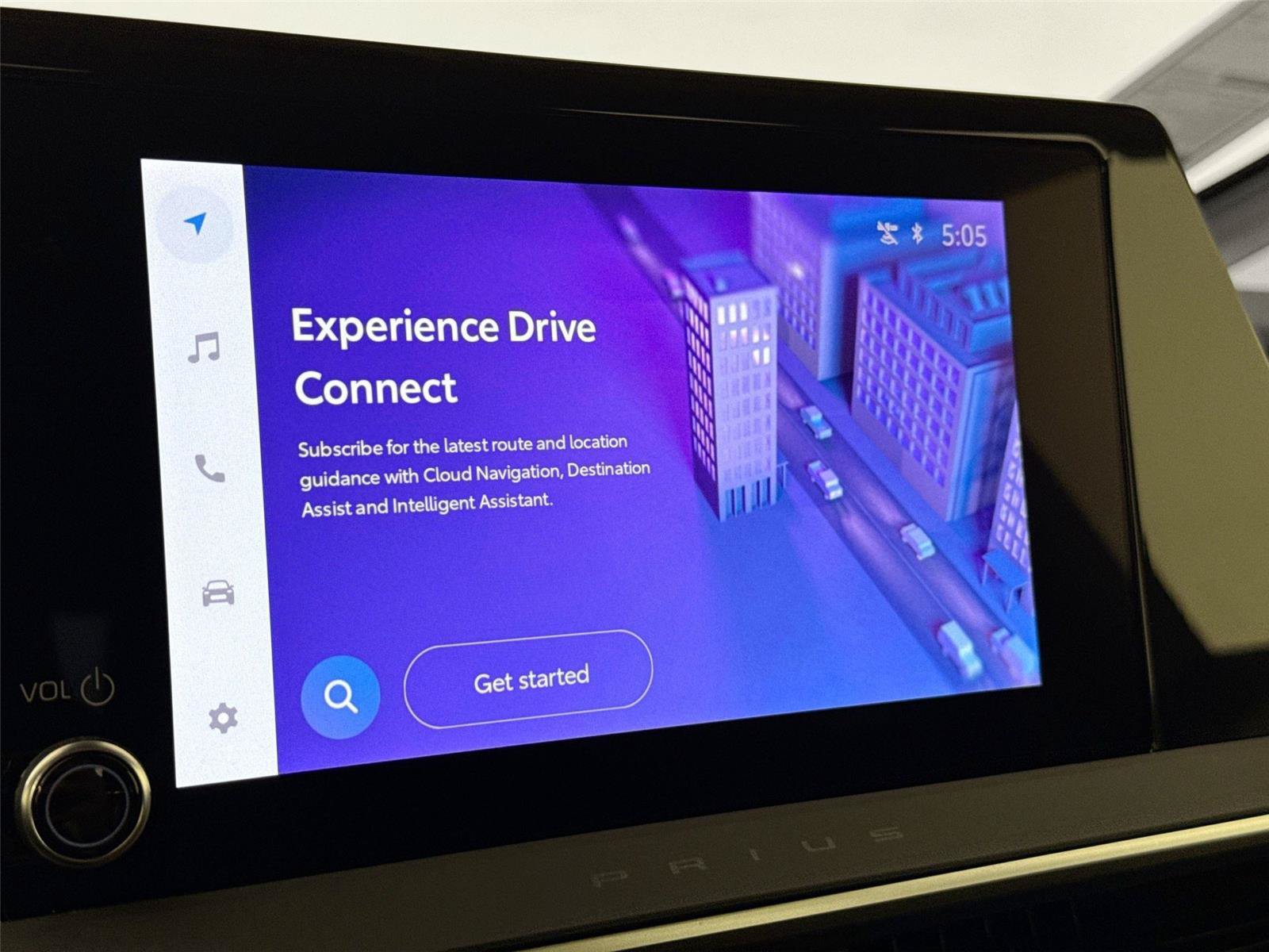 Certified 2025 Toyota Prius XLE FWD image 7