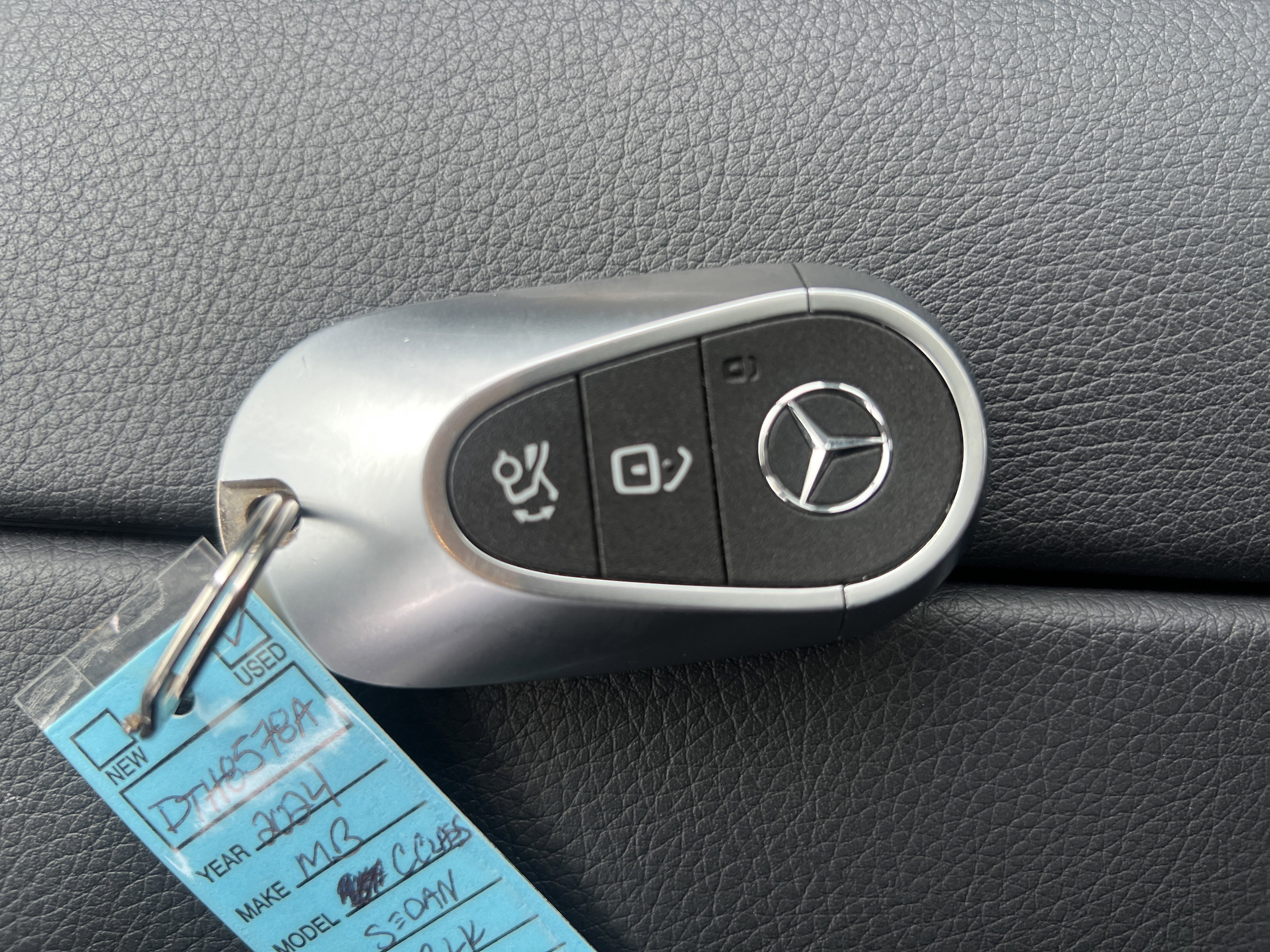 Certified 2024 Mercedes-Benz C 300 4MATIC Sedan image 38