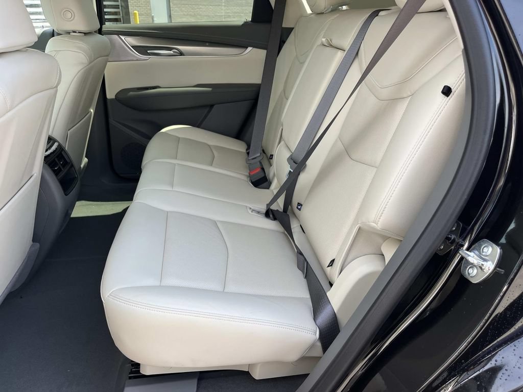 New 2026 Cadillac XT5 Premium Luxury w/ Driver Assist Package AWD/4WD image 19