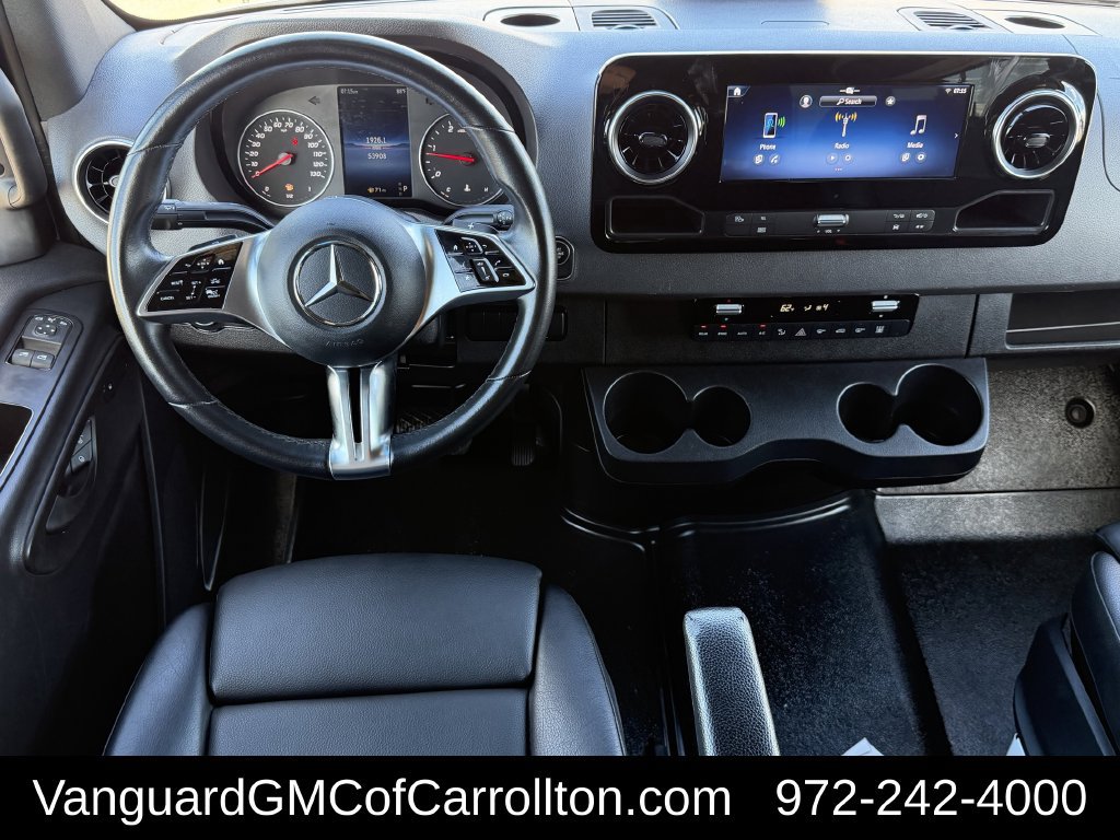 Used 2025 Mercedes-Benz Sprinter 2500 image 11