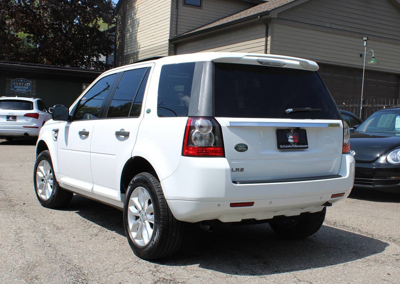 Used 2011 Land Rover LR2 HSE AWD/4WD image 5