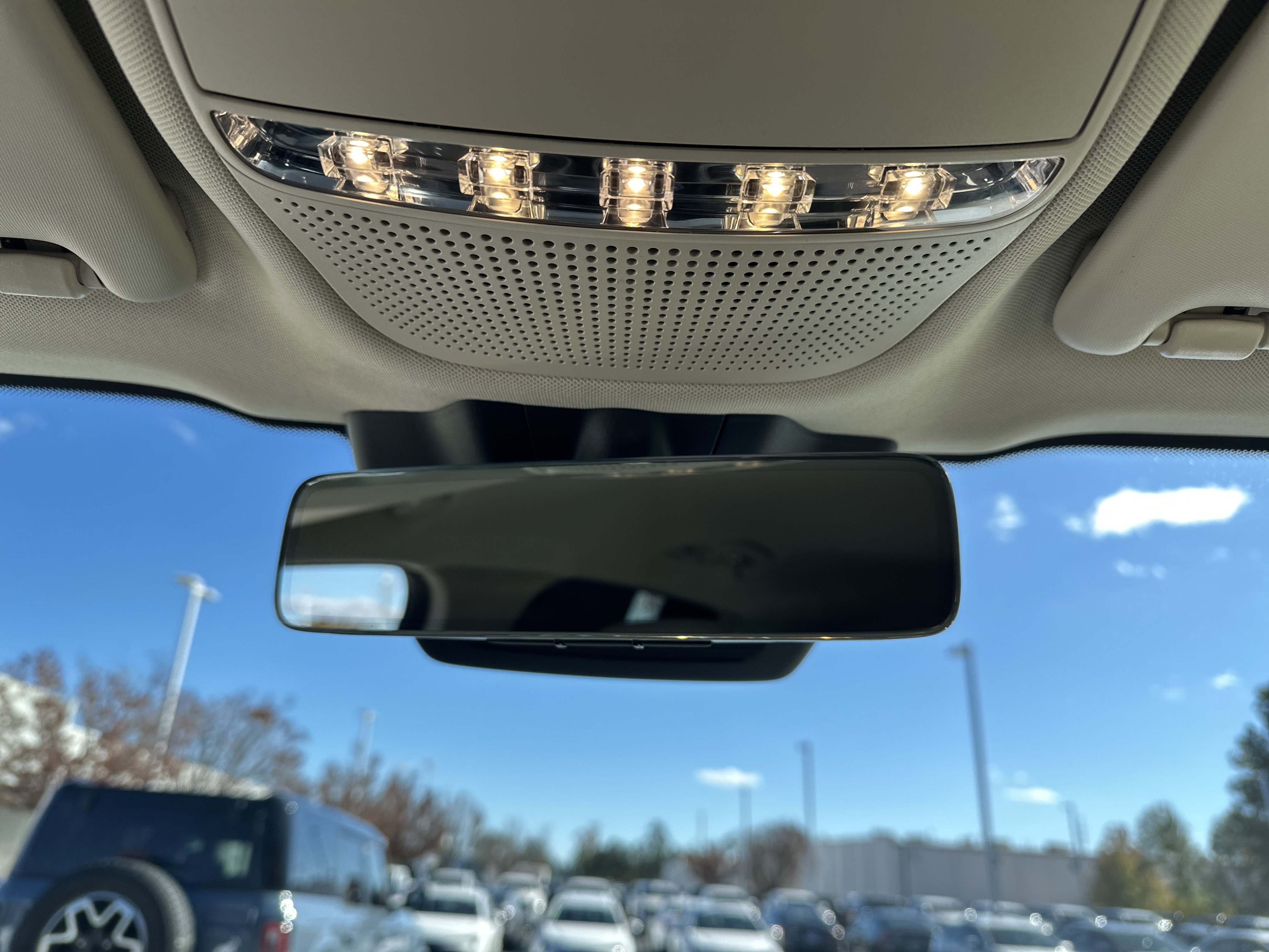 Used 2022 Mercedes-Benz GLC 300 image 27