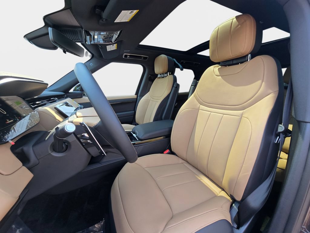 New 2026 Land Rover Range Rover Sport Dynamic SE AWD/4WD image 15