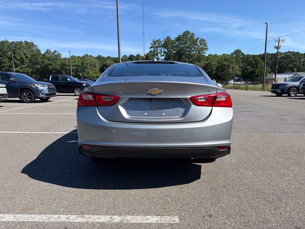 Used 2025 Chevrolet Malibu LT FWD image 10