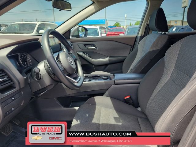 Used 2023 Nissan Rogue SV AWD/4WD image 18