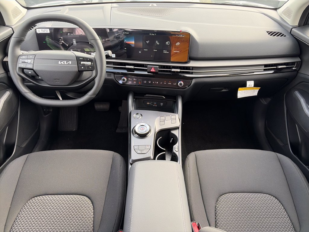 New 2027 Kia Sportage LX FWD image 10