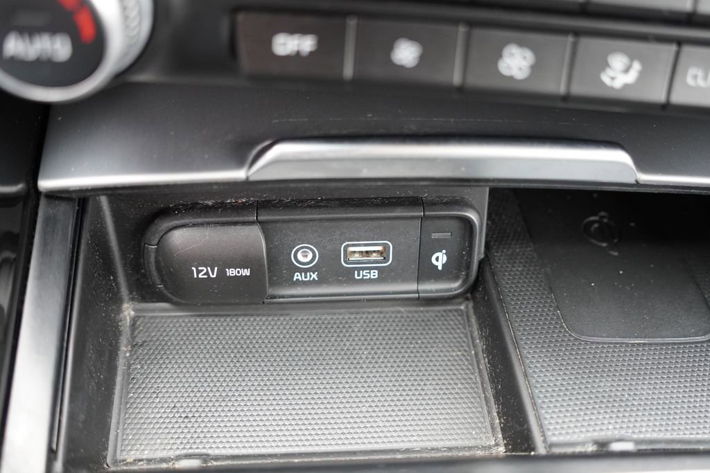 Certified 2020 Kia Stinger GT1 image 30