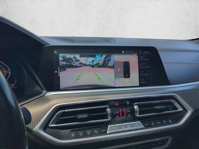 Used 2022 BMW X6 xDrive40i w/ M Sport Package AWD/4WD image 9