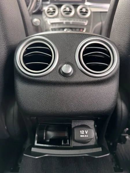 Used 2015 Mercedes-Benz C 300 4MATIC Sedan image 50