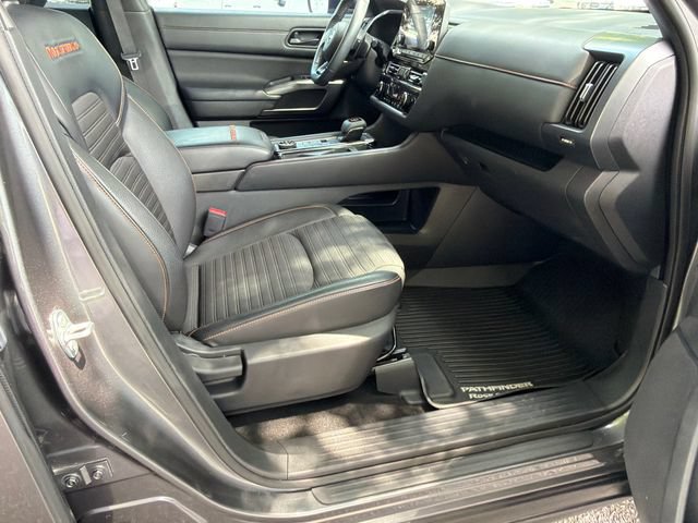 Used 2024 Nissan Pathfinder Rock Creek AWD/4WD image 13
