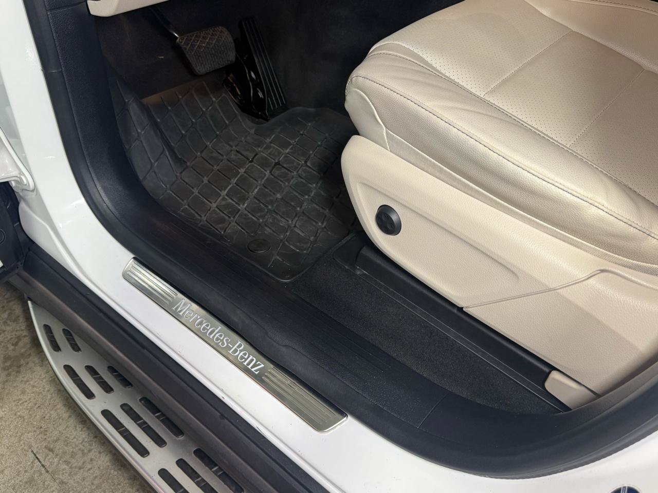 Used 2022 Mercedes-Benz GLE 350 4MATIC image 14