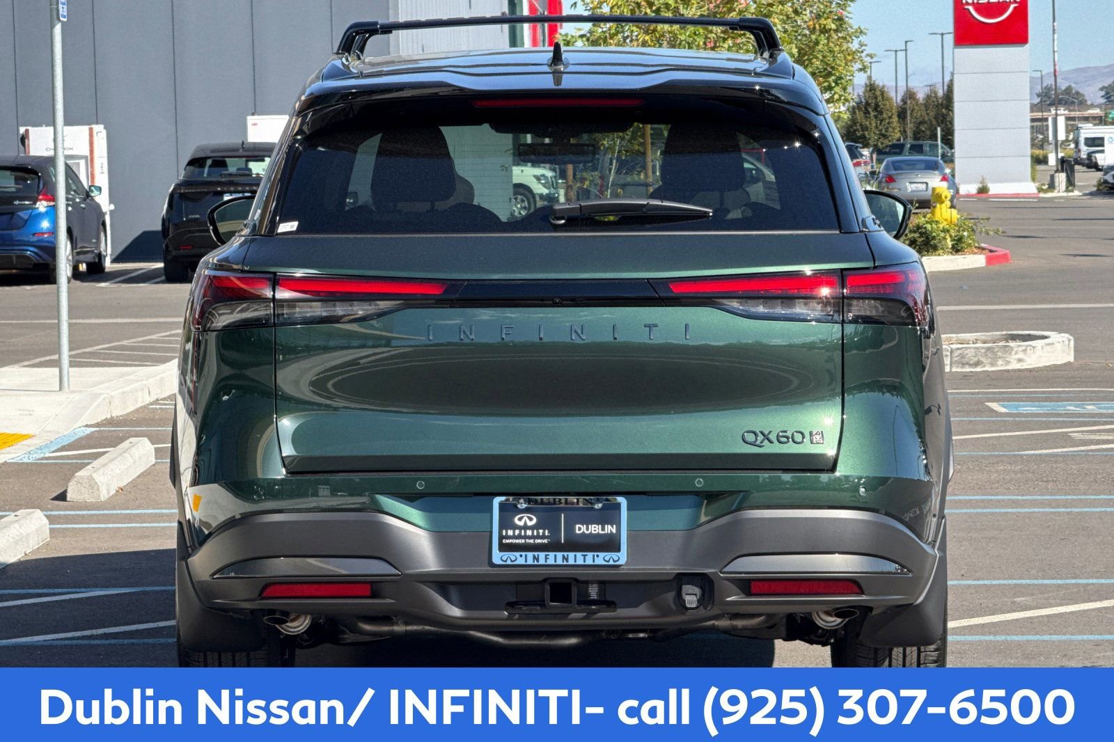 New 2026 INFINITI QX60 Autograph w/ Dark Cargo Package AWD/4WD image 4