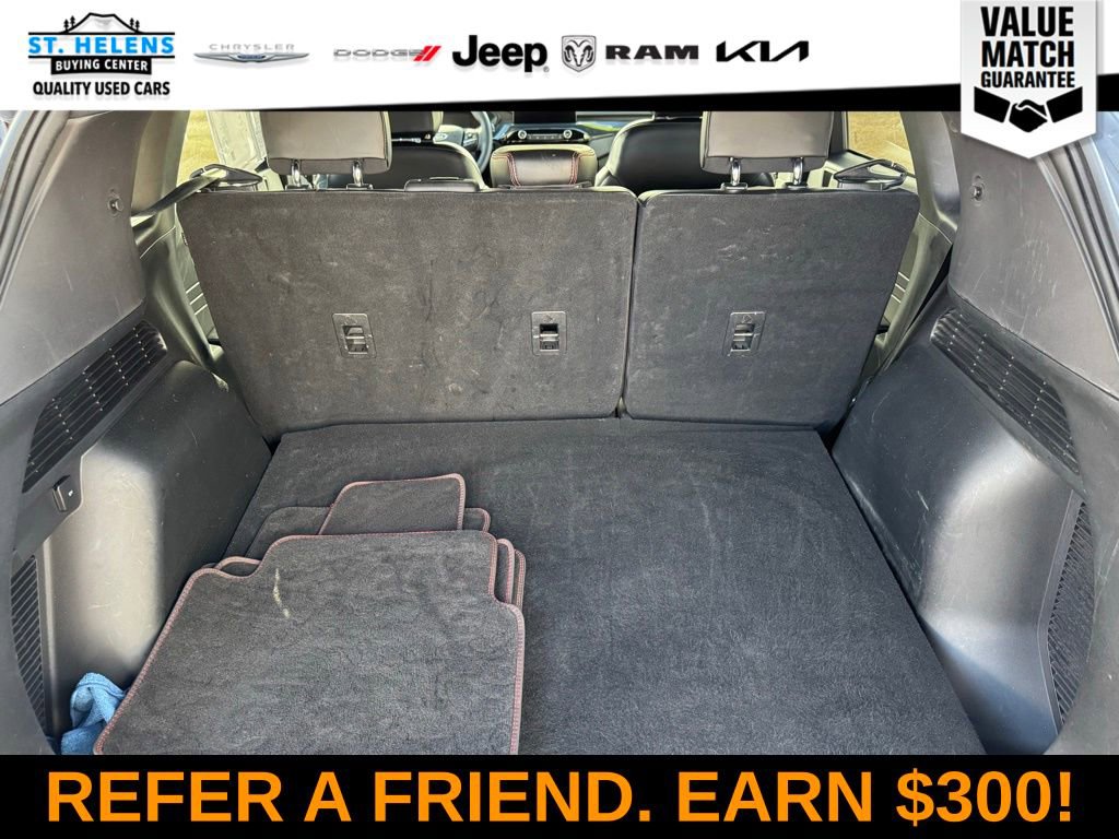 Used 2023 Ford Escape ST-Line w/ Cold Weather Package image 8