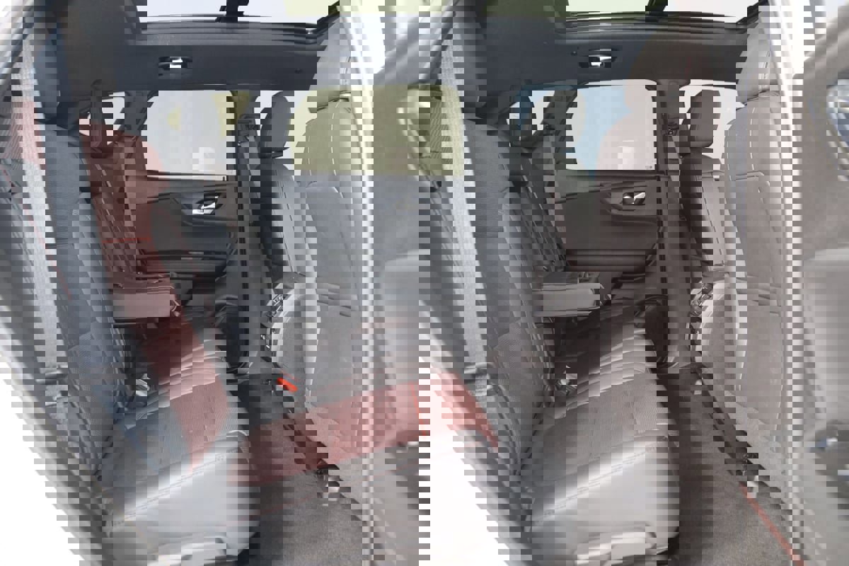 Used 2020 Chevrolet Blazer RS AWD/4WD image 14