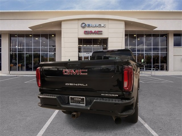 Used 2021 GMC Sierra 3500 Denali w/ Denali Ultimate Package image 13