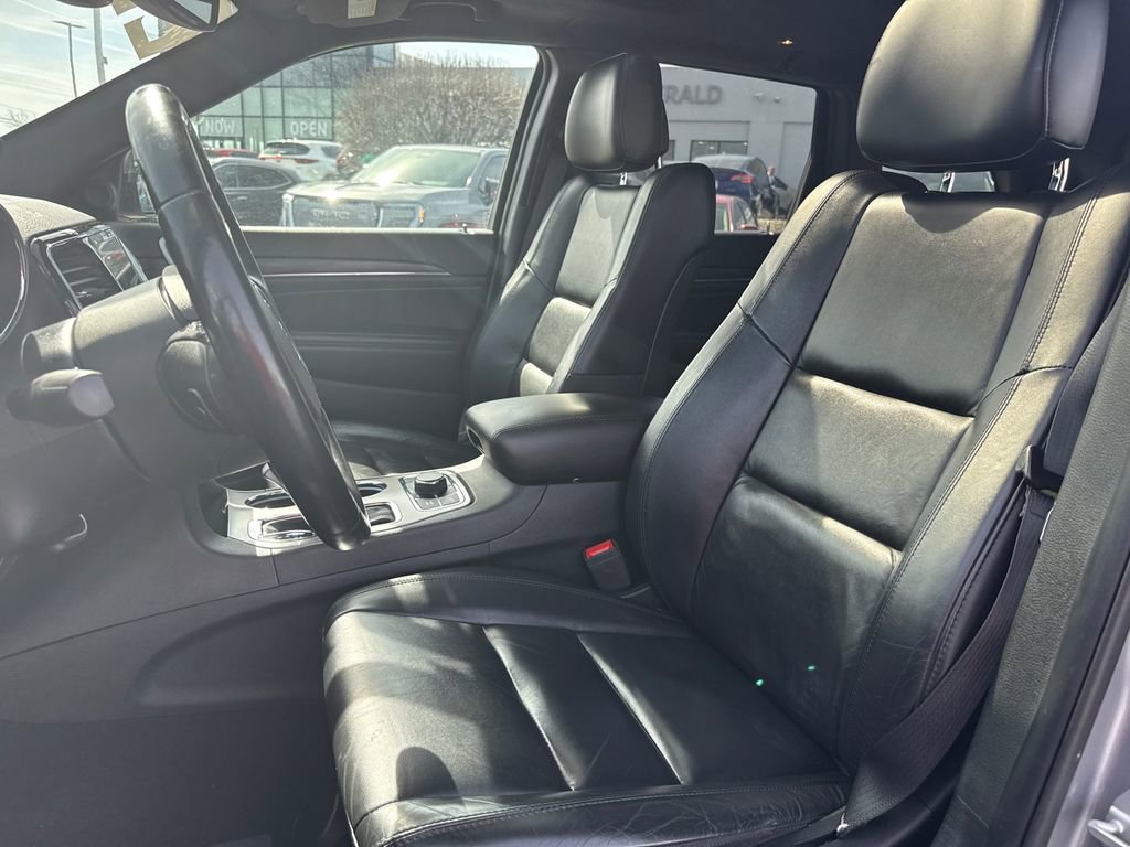 Used 2021 Jeep Grand Cherokee Limited image 17