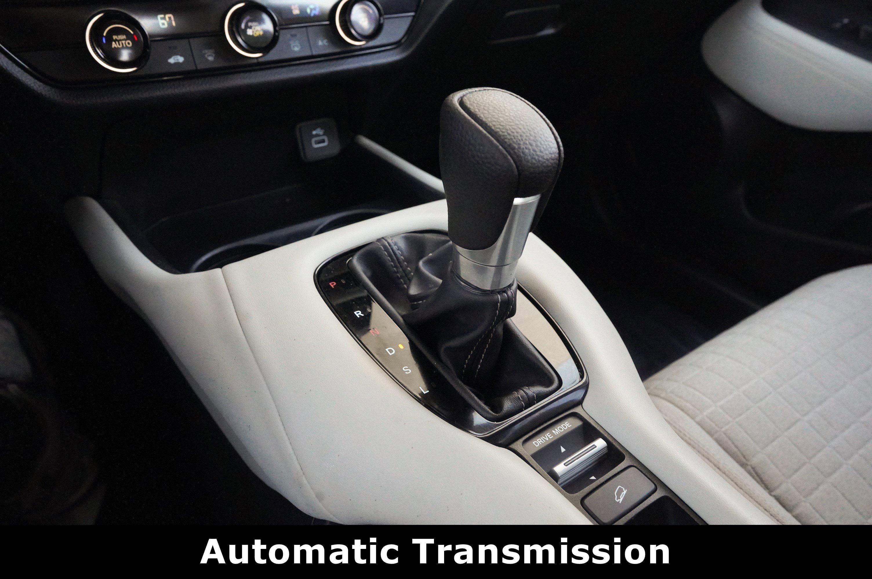 Used 2023 Honda HR-V LX image 28