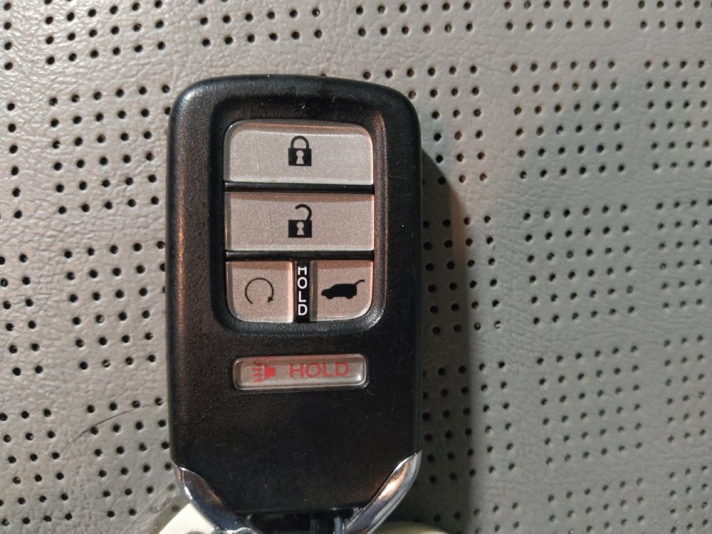 Used 2020 Honda Passport Touring image 32