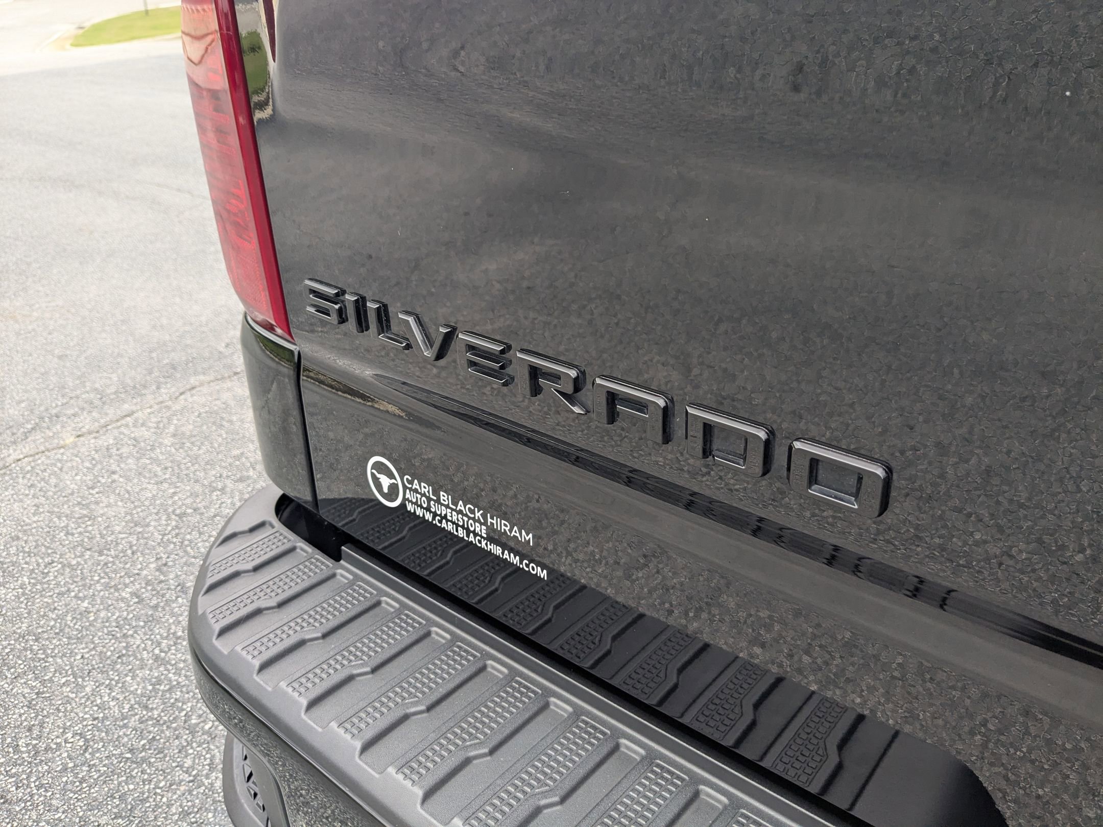 Used 2024 Chevrolet Silverado 1500 Custom w/ Turbomax Blackout Package image 27