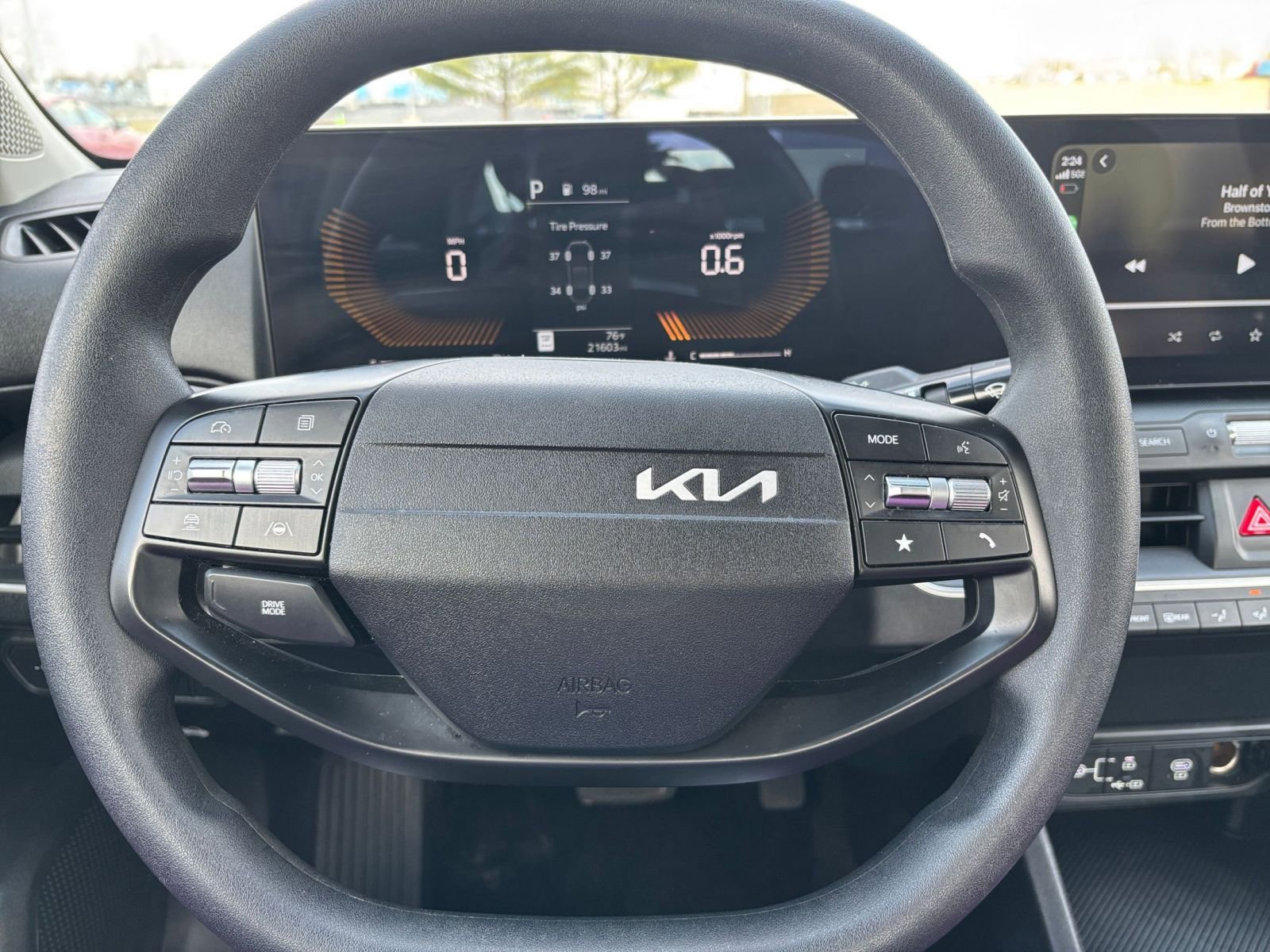 Used 2025 Kia K4 FWD image 27