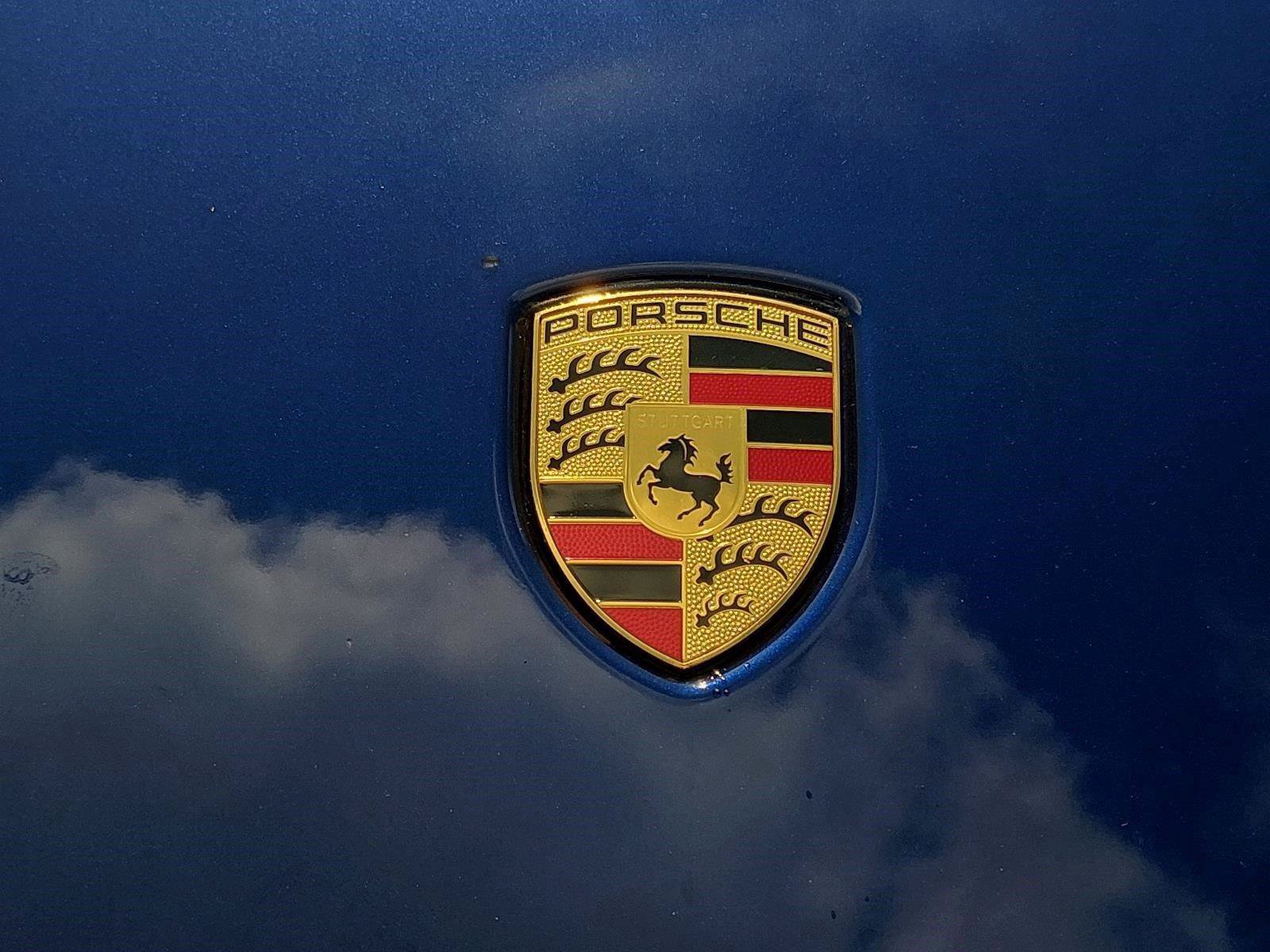 Used 2020 Porsche 911 Carrera RWD image 17