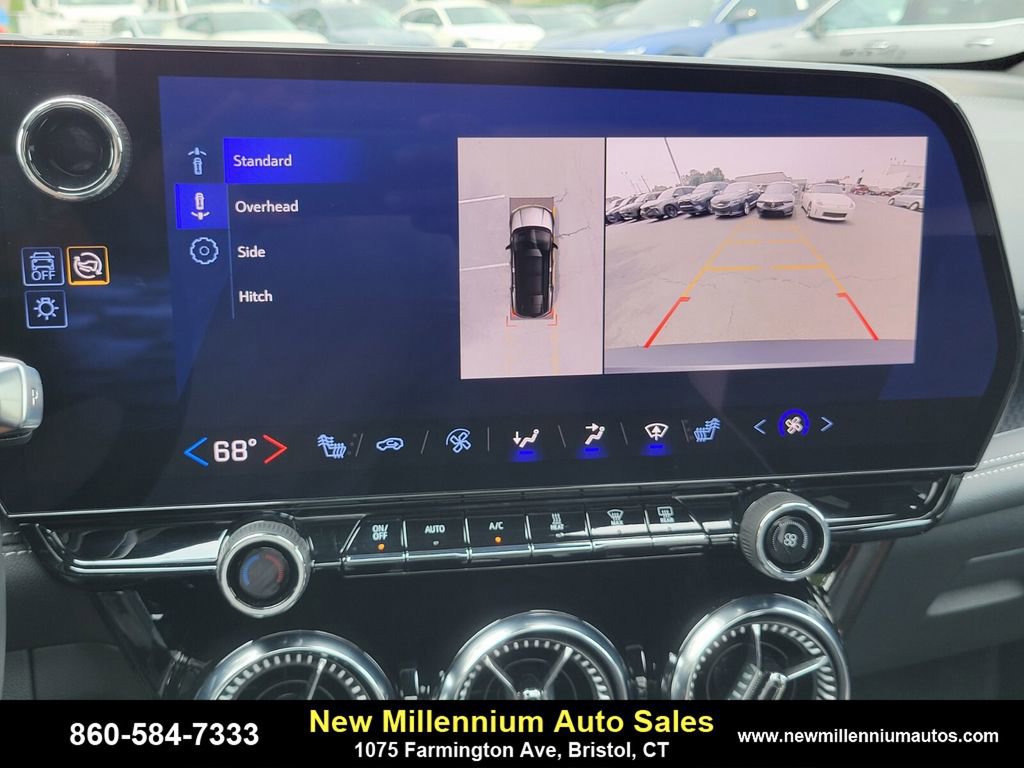 Used 2024 Chevrolet Blazer EV LT image 22