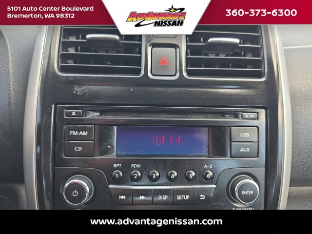 Used 2015 Nissan Versa Note SV FWD image 21