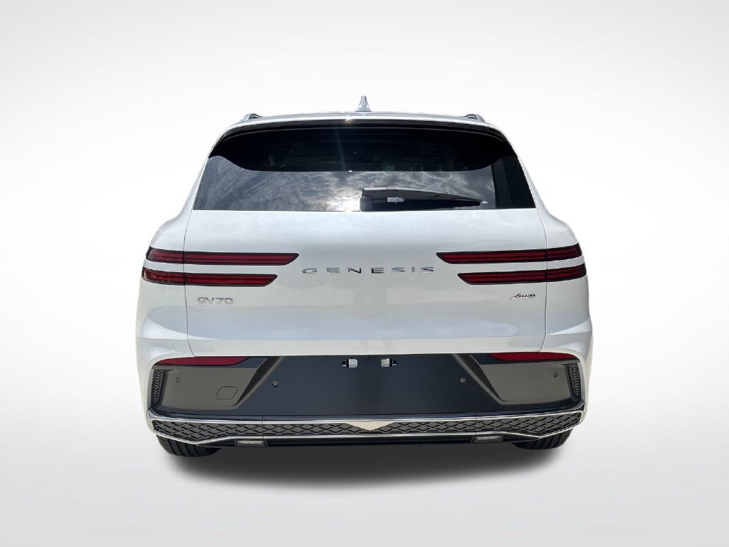 New 2026 Genesis GV70 2.5T Select AWD/4WD image 4