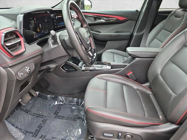 Used 2024 Chevrolet TrailBlazer RS w/ Convenience Package FWD image 16