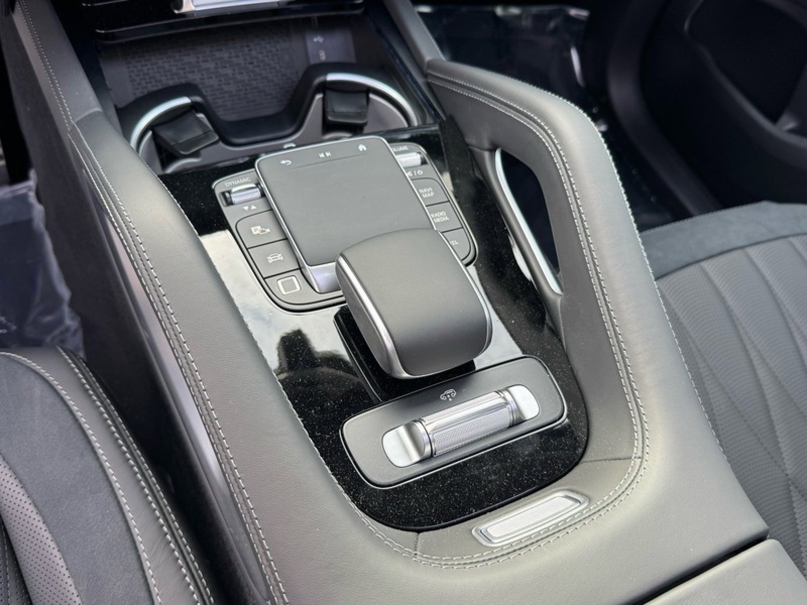 New 2026 Mercedes-Benz GLE 63 AMG S image 13