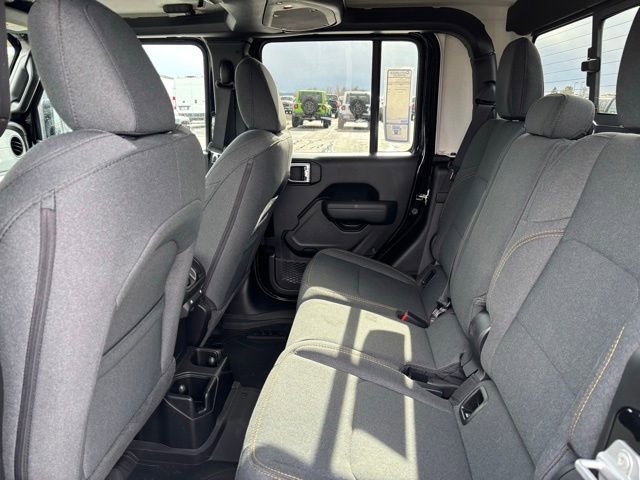 New 2026 Jeep Gladiator Sport AWD/4WD image 17