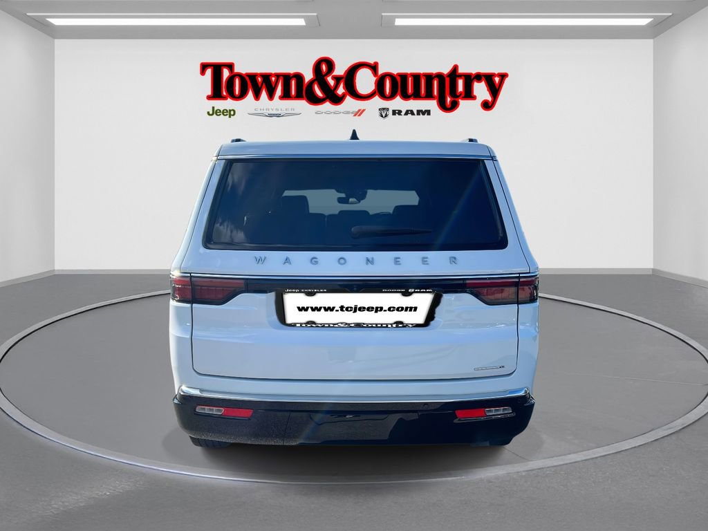 Certified 2024 Jeep Wagoneer Series II image 5