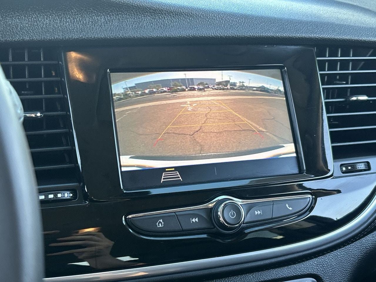 Used 2022 Buick Encore Preferred w/ Safety Package FWD image 24