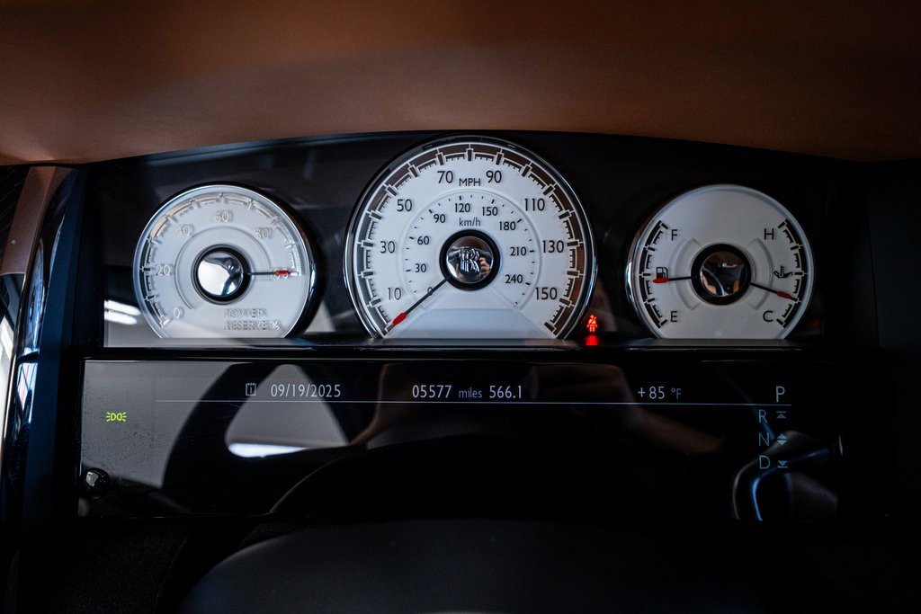 Used 2018 Rolls-Royce Wraith image 45