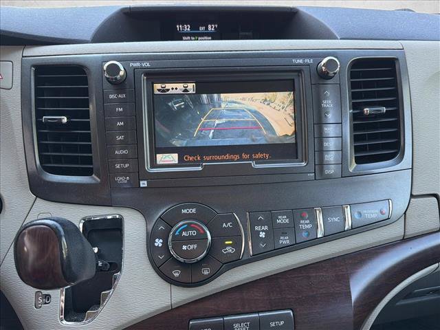 Used 2011 Toyota Sienna XLE w/ Premium Pkg FWD image 19