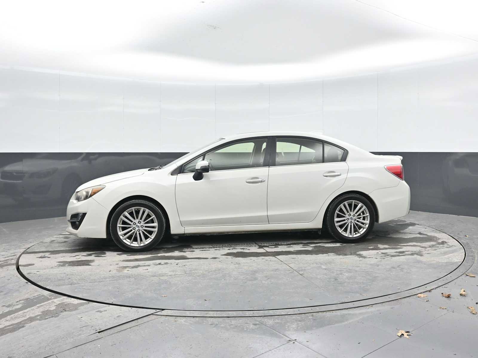 Used 2016 Subaru Impreza 2.0i Limited image 4