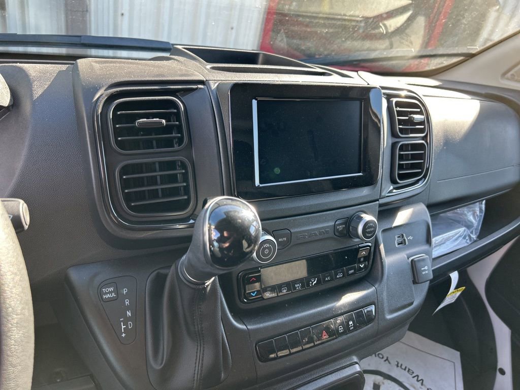 Used 2023 RAM ProMaster 3500 w/ Premium Appearance Group FWD image 11