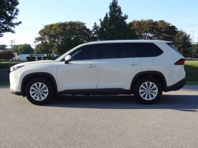 Certified 2024 Toyota Grand Highlander AWD image 2
