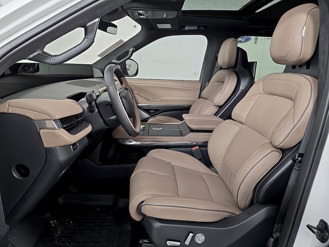 New 2025 Lincoln Navigator L Black Label image 14