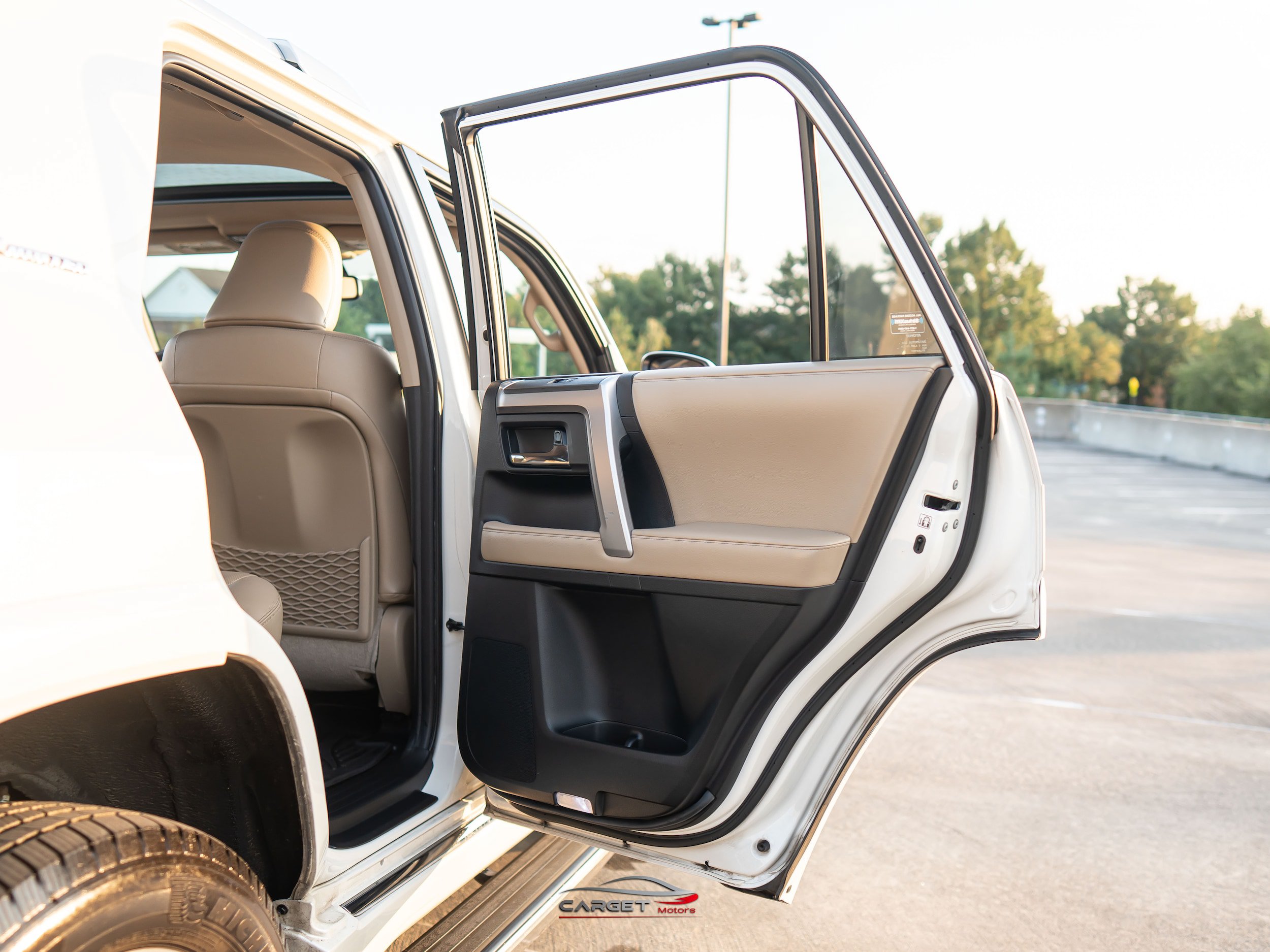 Used 2016 Toyota 4Runner Limited AWD/4WD image 43