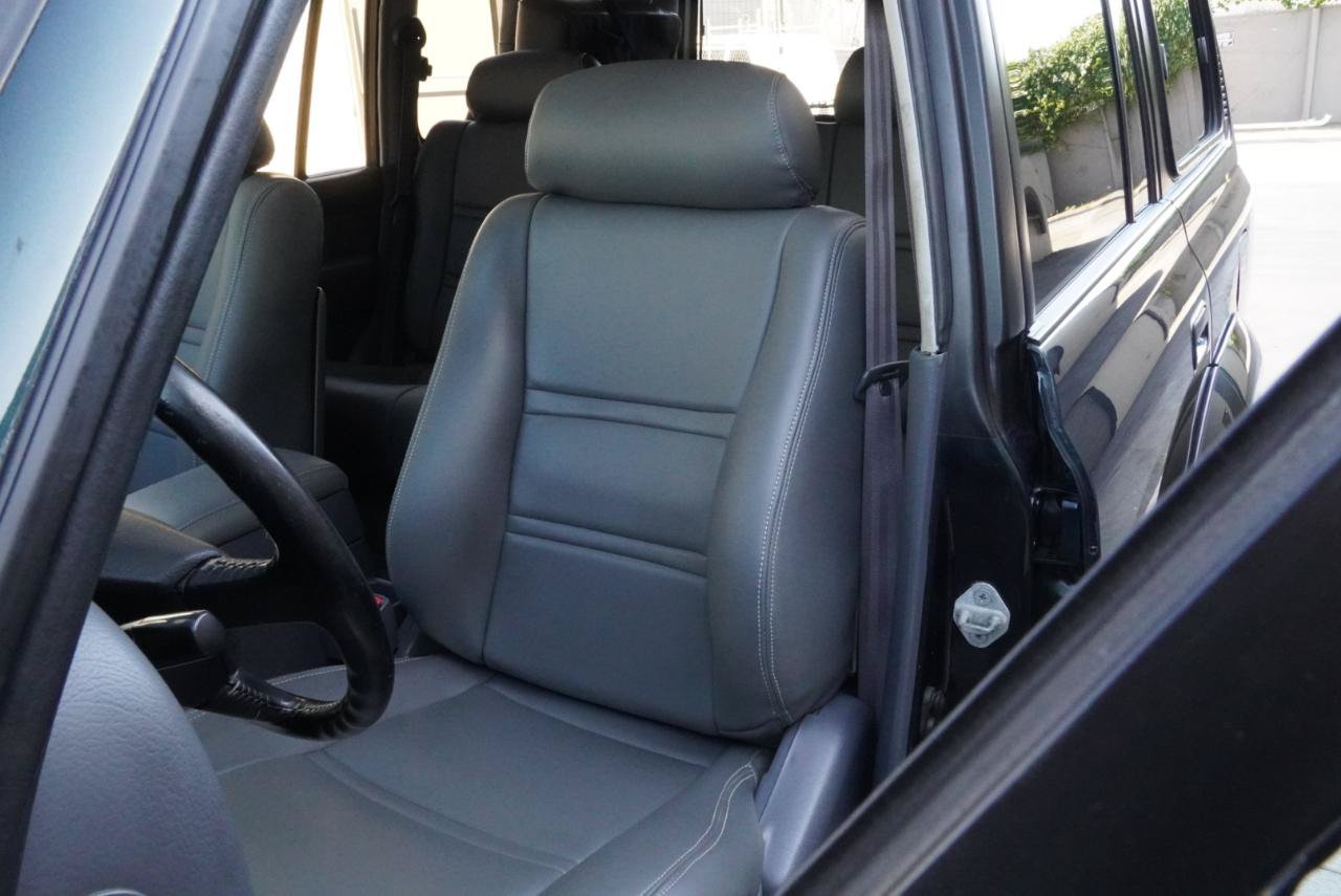 Used 1994 Toyota Land Cruiser AWD/4WD image 30