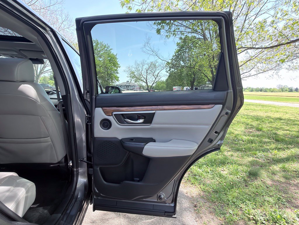 Used 2017 Honda CR-V EX-L image 28