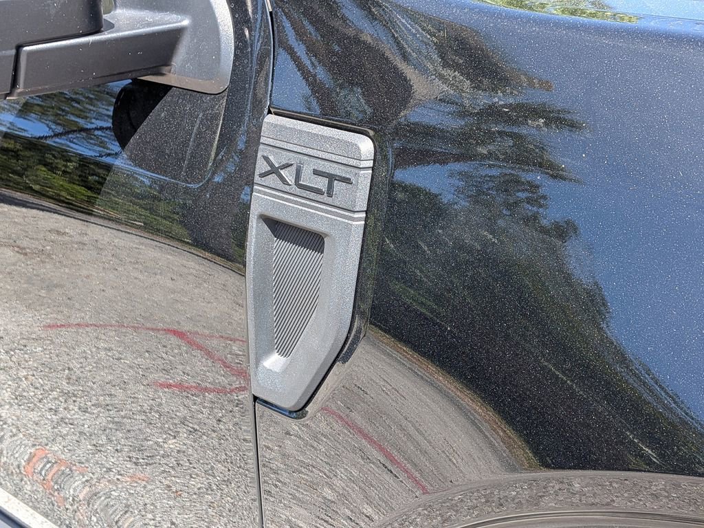Used 2025 Ford Maverick XLT FWD image 12