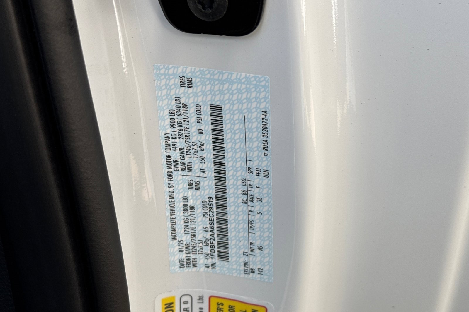 New 2025 Ford F250 XL w/ XL Chrome Package image 24