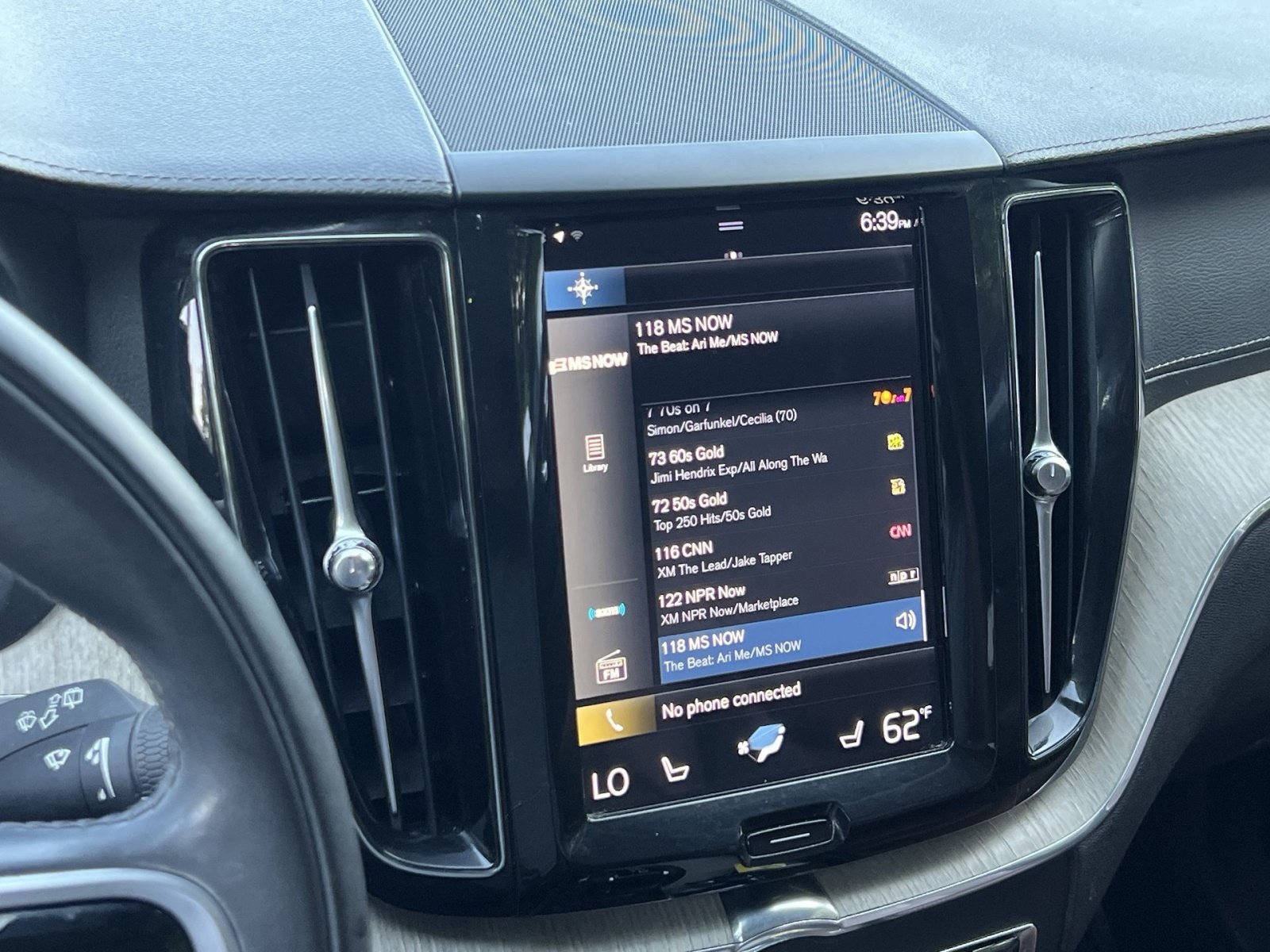 Used 2018 Volvo XC60 T5 Inscription w/ Luxury Seat Package AWD/4WD image 22