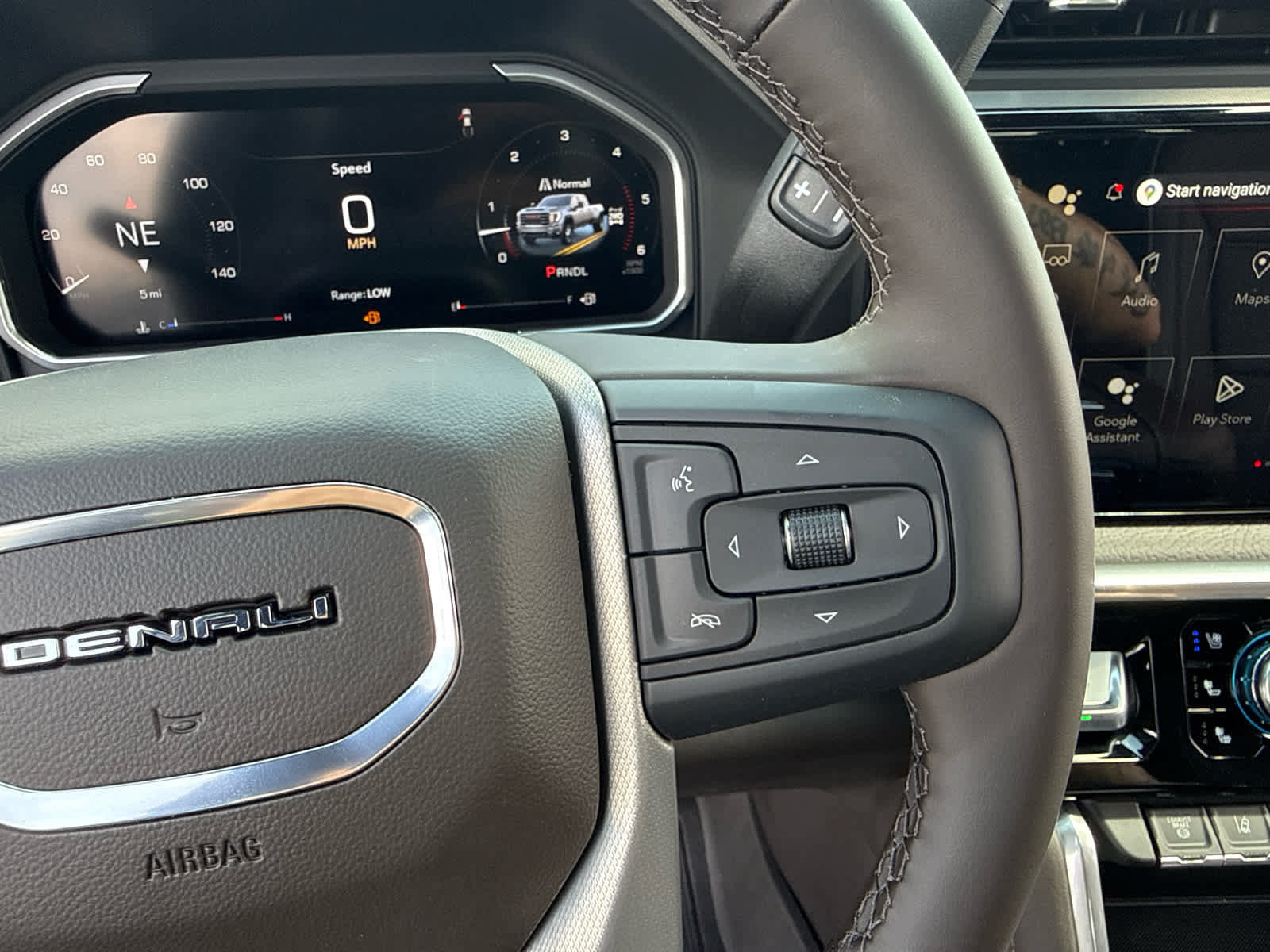 New 2026 GMC Sierra 3500 Denali w/ Technology Package AWD/4WD image 19