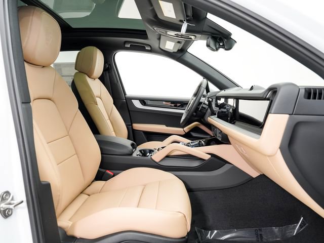 New 2026 Porsche Cayenne image 25