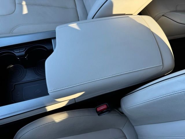 Used 2020 Hyundai Palisade Limited image 19