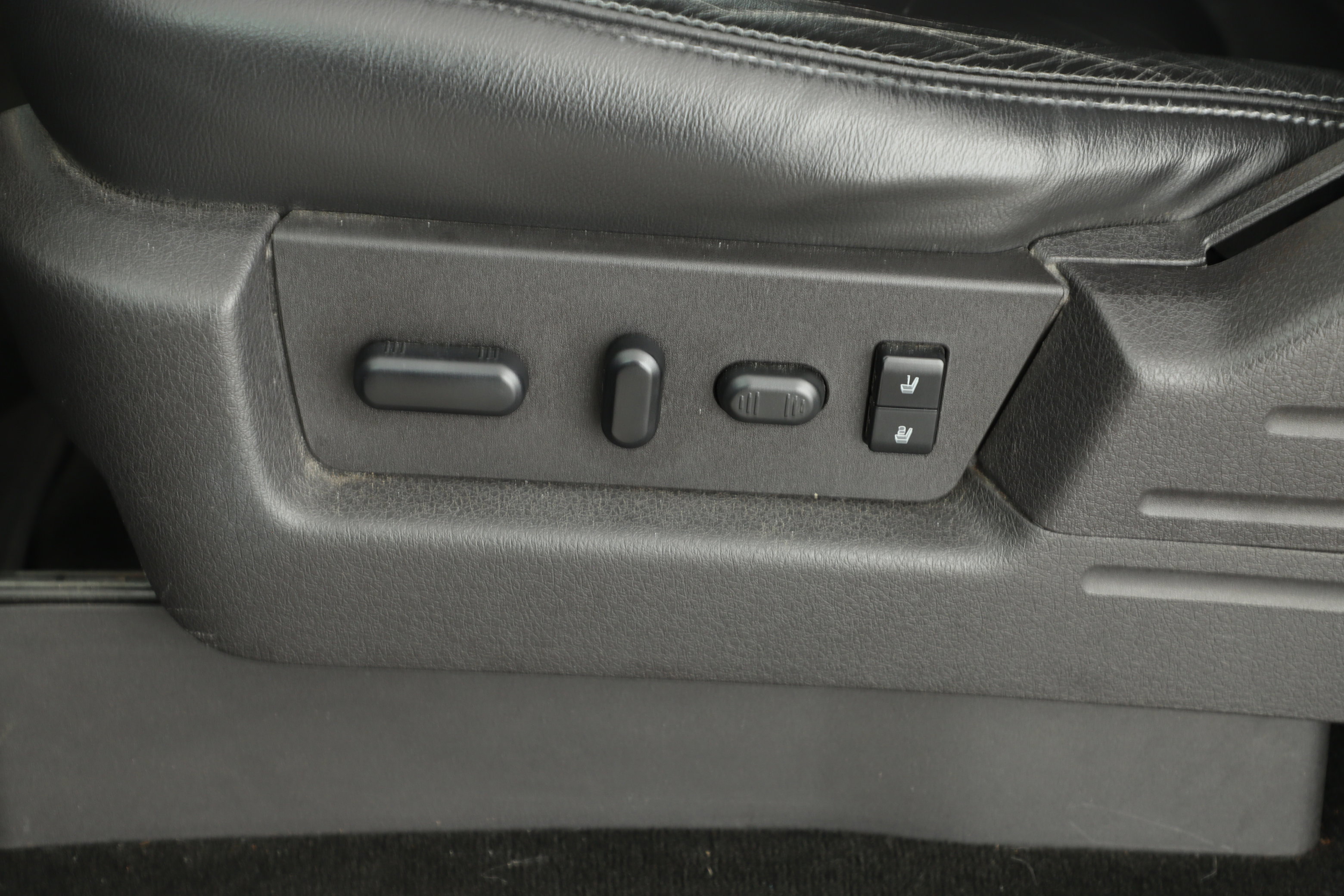 Used 2012 Ford F150 Lariat image 15